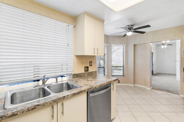 3016 LANDMARK BOULEVARD 401, Palm Harbor, FL 34684