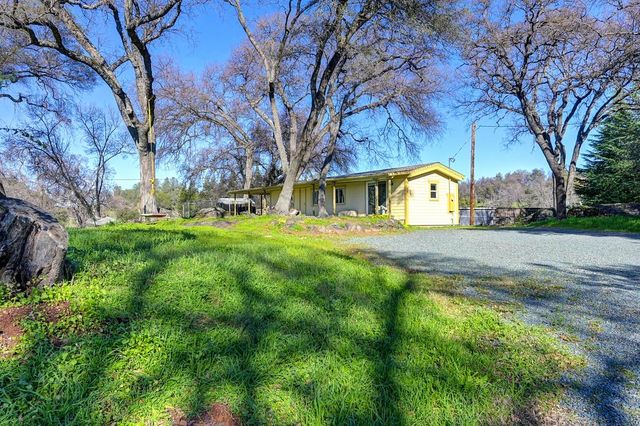 13598 Desperado Dr, Penn Valley, CA 95946