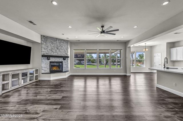 400 Sunset Springs Lane, Spanish Springs, NV 89441