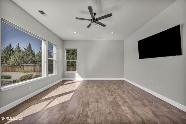 400 Sunset Springs Lane, Spanish Springs, NV 89441