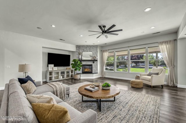 400 Sunset Springs Lane, Spanish Springs, NV 89441