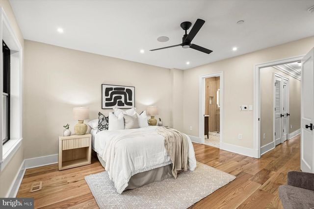 235 12TH ST SE, Washington, DC 20003