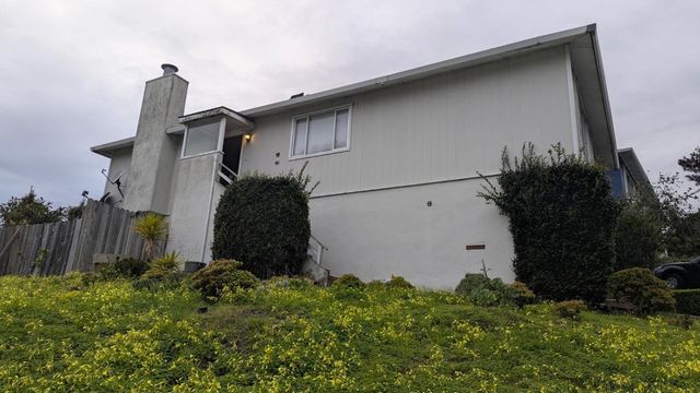 103 Hickey Boulevard, Pacifica, CA 94044