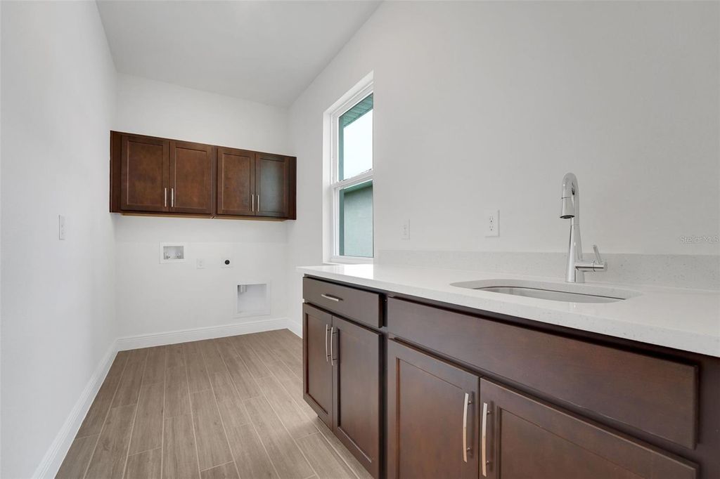 Image 26 of property listing at 7446 SEA MANATEE STREET, Parrish, FL 34219