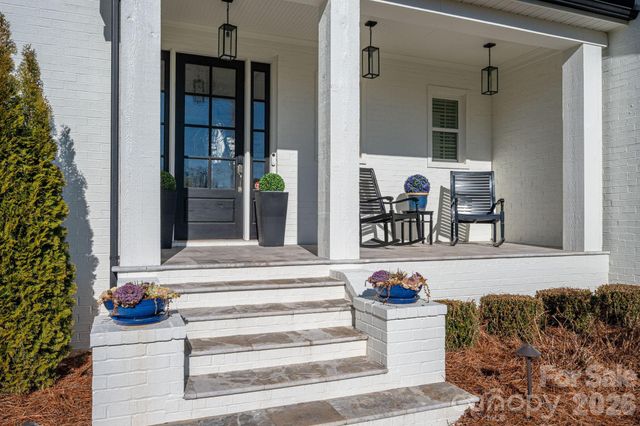 205 Walking Horse Trail, Davidson, NC 28036