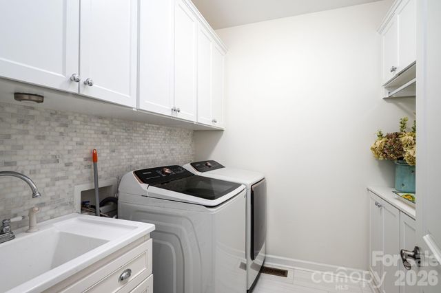 205 Walking Horse Trail, Davidson, NC 28036