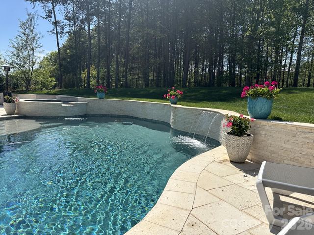 205 Walking Horse Trail, Davidson, NC 28036