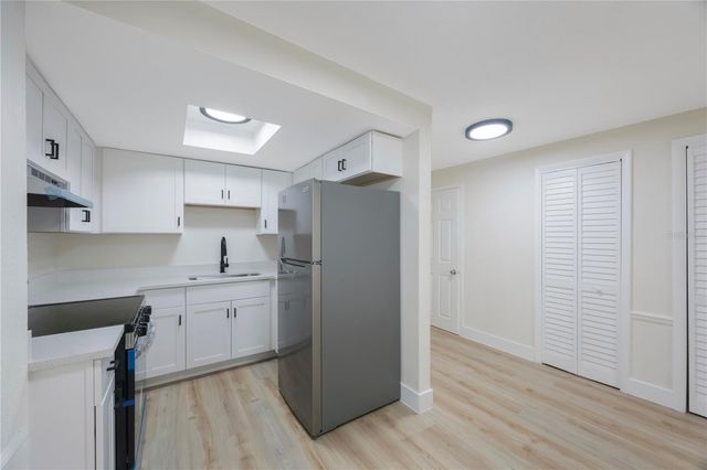 2753 53RD AVENUE N, St Petersburg, FL 33714