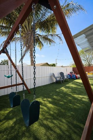 12504 SW 112th Ter, Miami, FL 33186