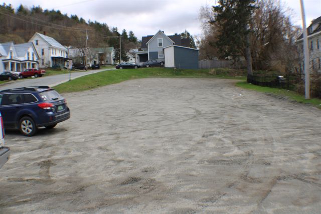 264 Portland Street, St. Johnsbury, VT 05819