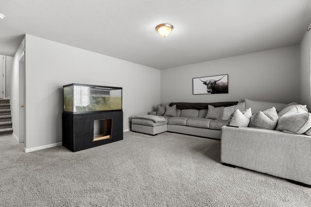 5088 Lake Pines Court, Pavilion Twp, MI 49097