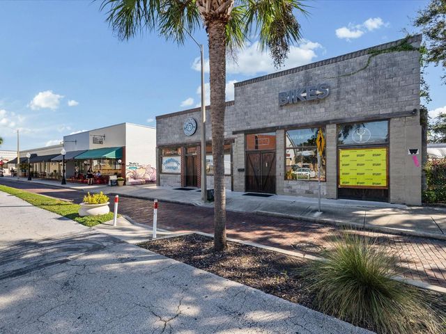 1647 SEA BREEZE DRIVE, Tarpon Springs, FL 34689