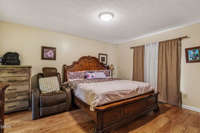 104 Bright Leaf Drive, Clayton, NC 27520