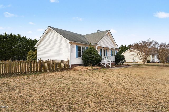 104 Bright Leaf Drive, Clayton, NC 27520