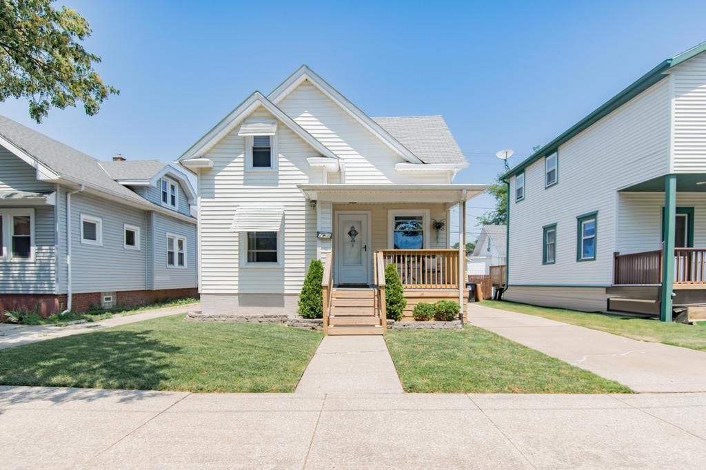 2908 Arlington AVENUE, Racine, WI 53403