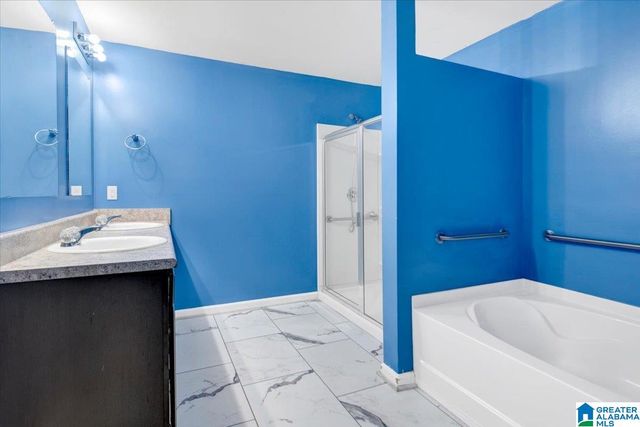 4678 BROOKSHIRE LANE, Bessemer, AL 35022