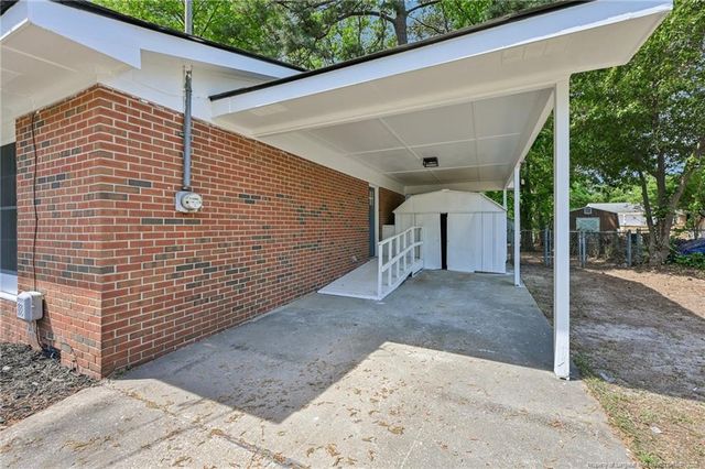 818 Rock Spring Road, Fayetteville, NC 28314