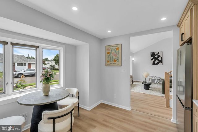 16 FALMOUTH RD, Hamilton, NJ 08620