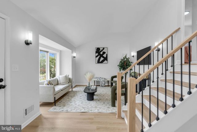 16 FALMOUTH RD, Hamilton, NJ 08620