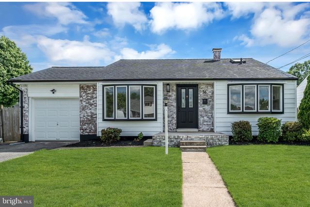 16 FALMOUTH RD, Hamilton, NJ 08620