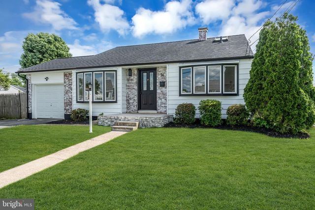16 FALMOUTH RD, Hamilton, NJ 08620