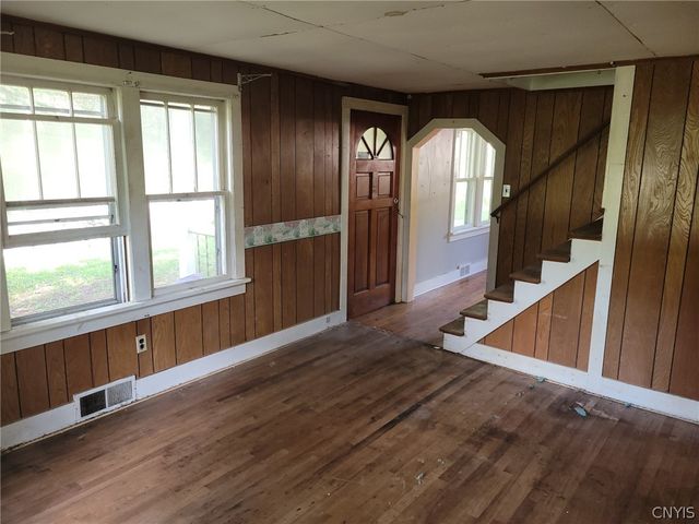 67 Co Rt 45, Hastings, NY 13076