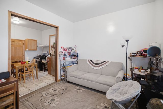 5225 S CAMPBELL Avenue, Chicago, IL 60632