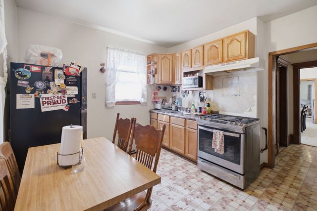 5225 S CAMPBELL Avenue, Chicago, IL 60632