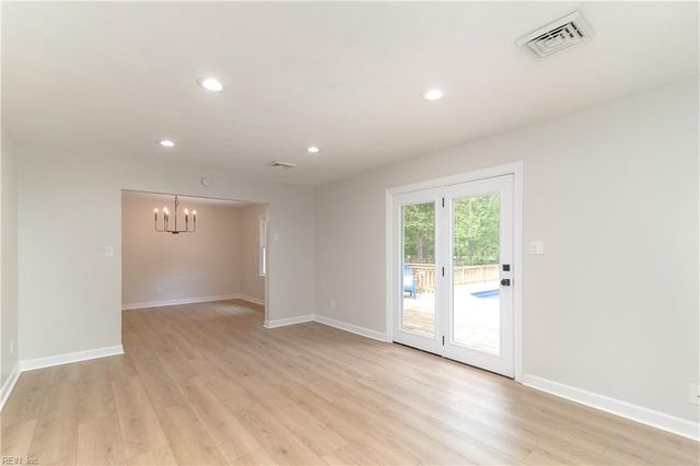 1425 Lotus DR, Virginia Beach, VA 23456