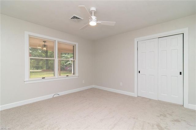 1425 Lotus DR, Virginia Beach, VA 23456