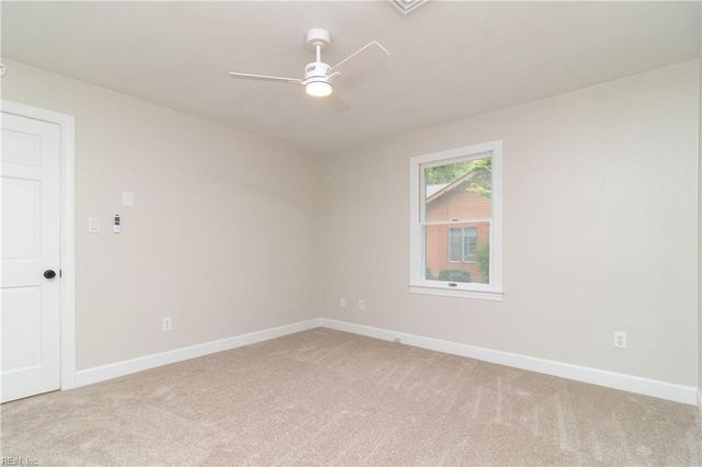 1425 Lotus DR, Virginia Beach, VA 23456