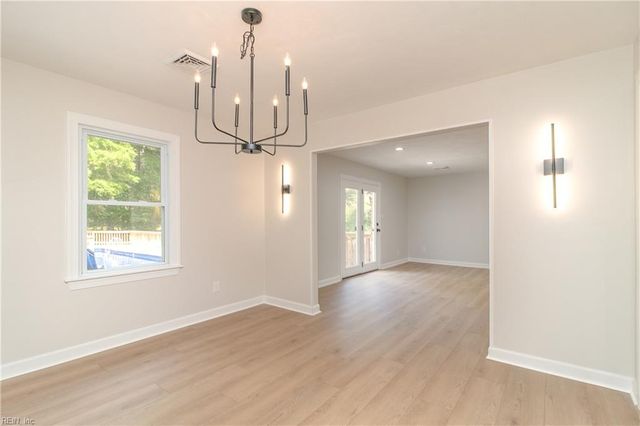 1425 Lotus DR, Virginia Beach, VA 23456