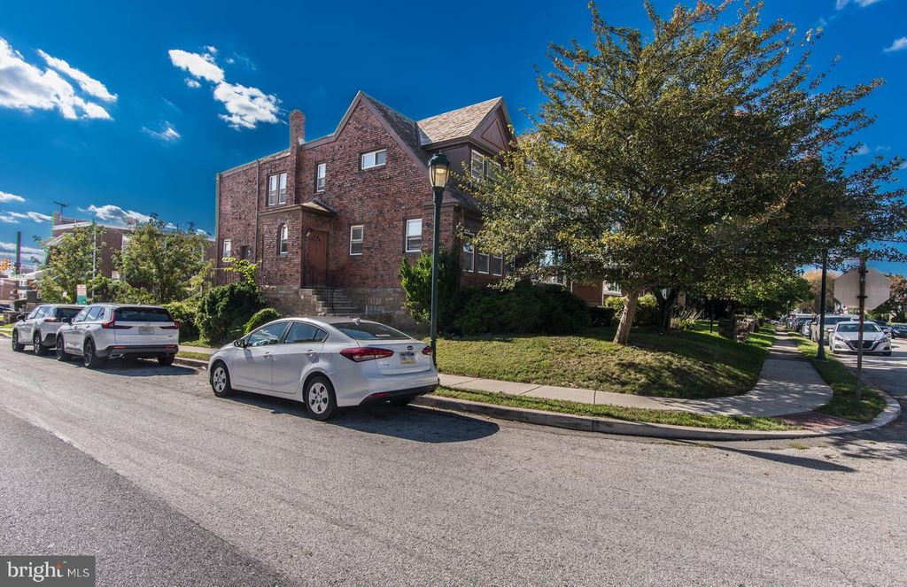 1700 CHELSEA RD #, ELKINS PARK, PA 19027 — exterior