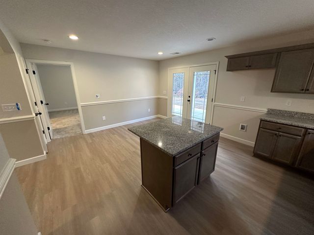 1212 Cleve Gosnell Lane, Spartanburg, SC 29303