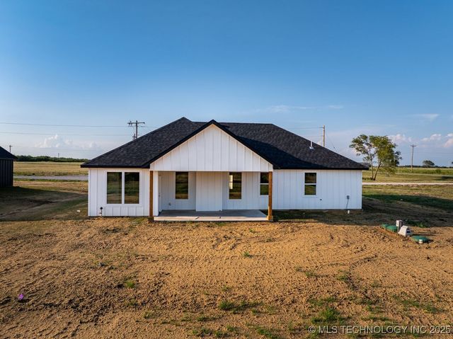 13203 Whimsical Lane, Kingston, OK 73439