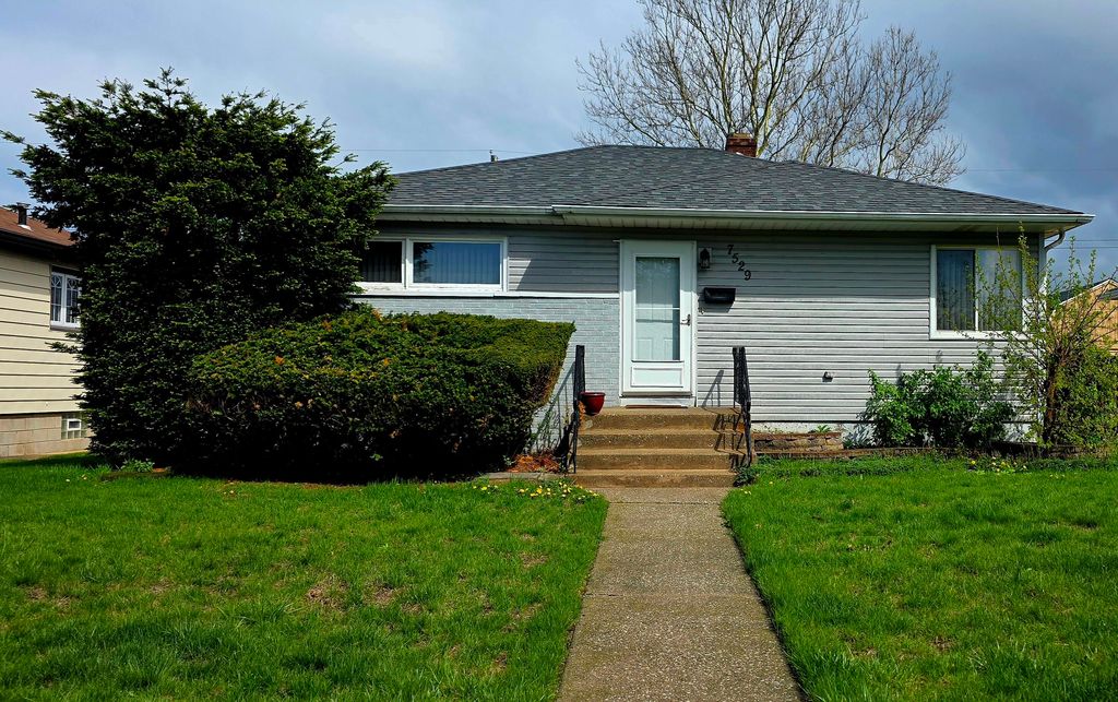 7529 Maryland Avenue, Hammond, IN 46323