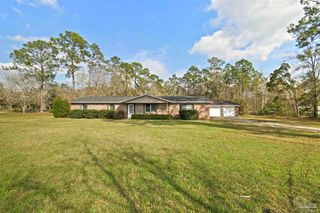 2266 Stallion Rd, Cantonment, FL 32533