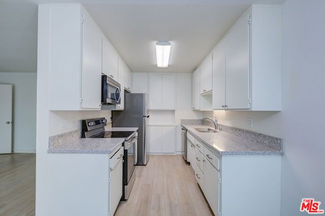 2020 Graham Avenue 203, Redondo Beach, CA 90278