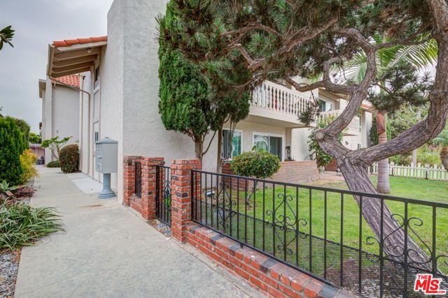 2020 Graham Avenue 203, Redondo Beach, CA 90278