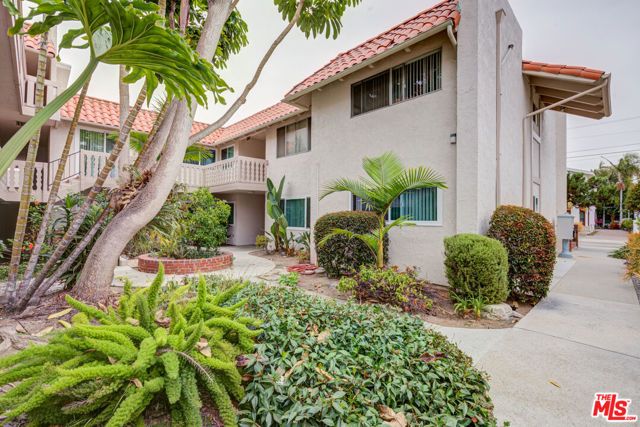 2020 Graham Avenue 203, Redondo Beach, CA 90278