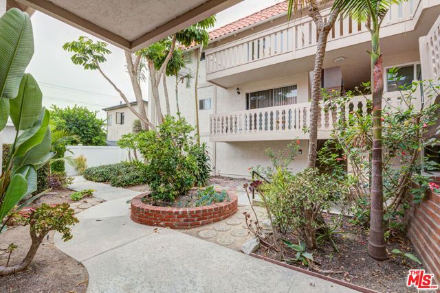 2020 Graham Avenue 203, Redondo Beach, CA 90278