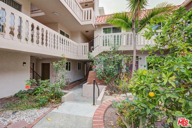 2020 Graham Avenue 203, Redondo Beach, CA 90278