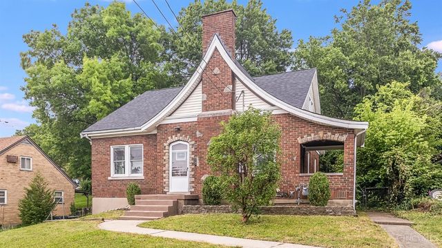 437 Samoht Ridge Road, Delhi Twp, OH 45238