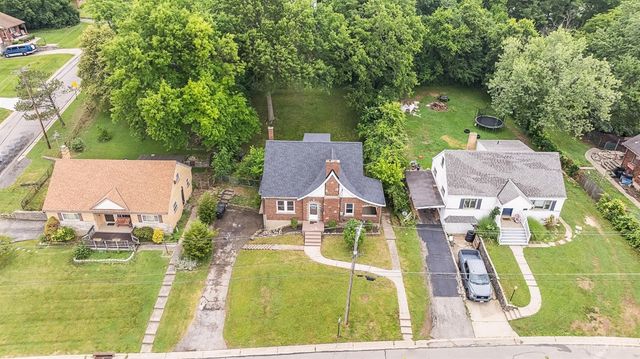 437 Samoht Ridge Road, Delhi Twp, OH 45238