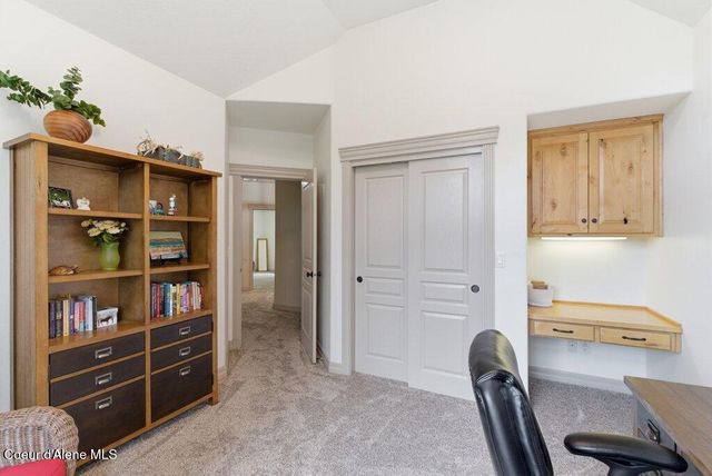 12377 N Bradbury DR, Hayden, ID 83835