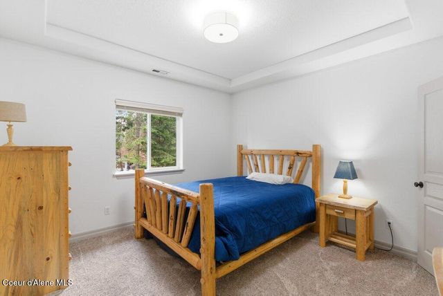 12377 N Bradbury DR, Hayden, ID 83835