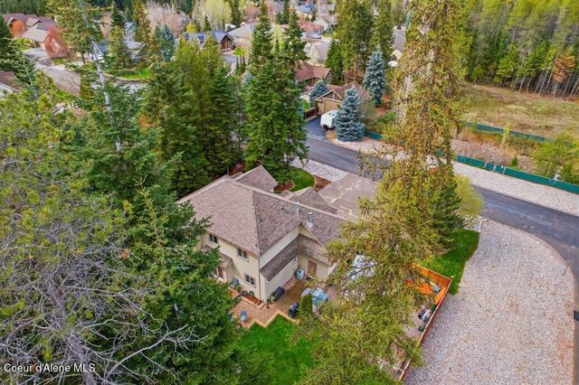 12377 N Bradbury DR, Hayden, ID 83835