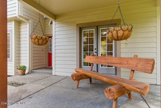 12377 N Bradbury DR, Hayden, ID 83835