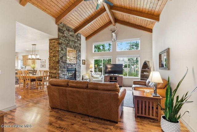 12377 N Bradbury DR, Hayden, ID 83835