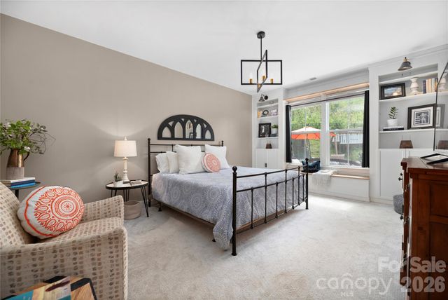 123 Country Lake Drive, Mooresville, NC 28115